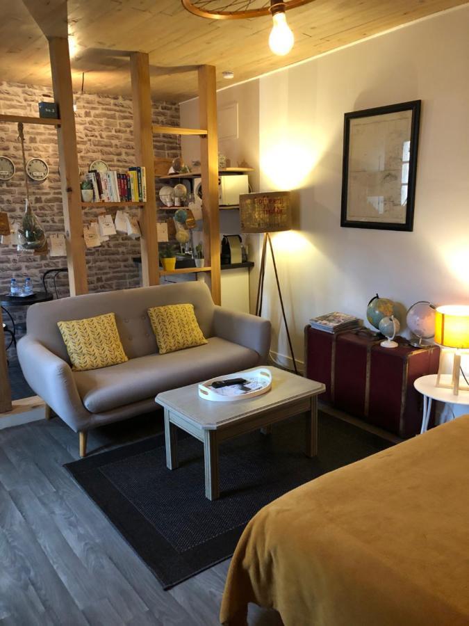 סנטה Une Chambre En Ville מראה חיצוני תמונה